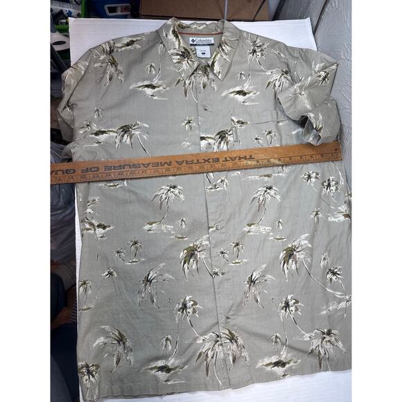Columbia Shirt Mens Beige Tan Casual Button Up Outdoors Palm Trees Size Large - Picture 6 of 6